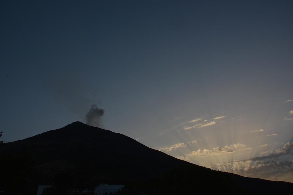 Il Gabbiano Relais In Stromboli Aparthotel Εξωτερικό φωτογραφία
